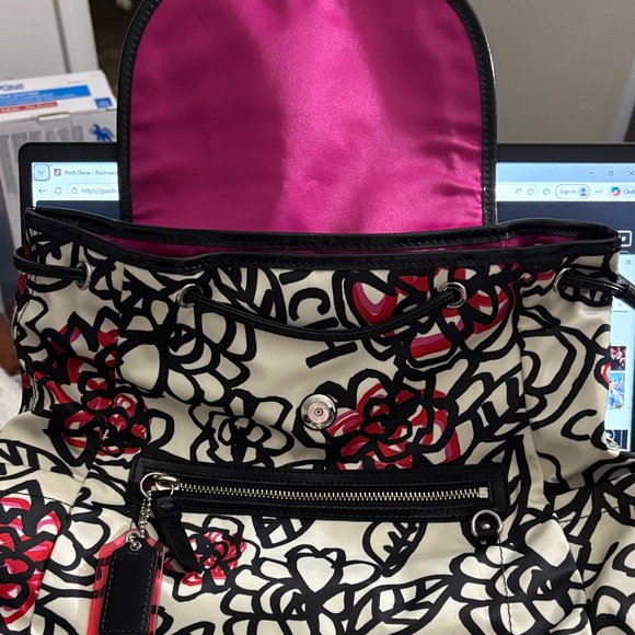 Coach Poppy Daisy Graffiti Floral Backpack and Pouch Bundle - Picture 3 of 15